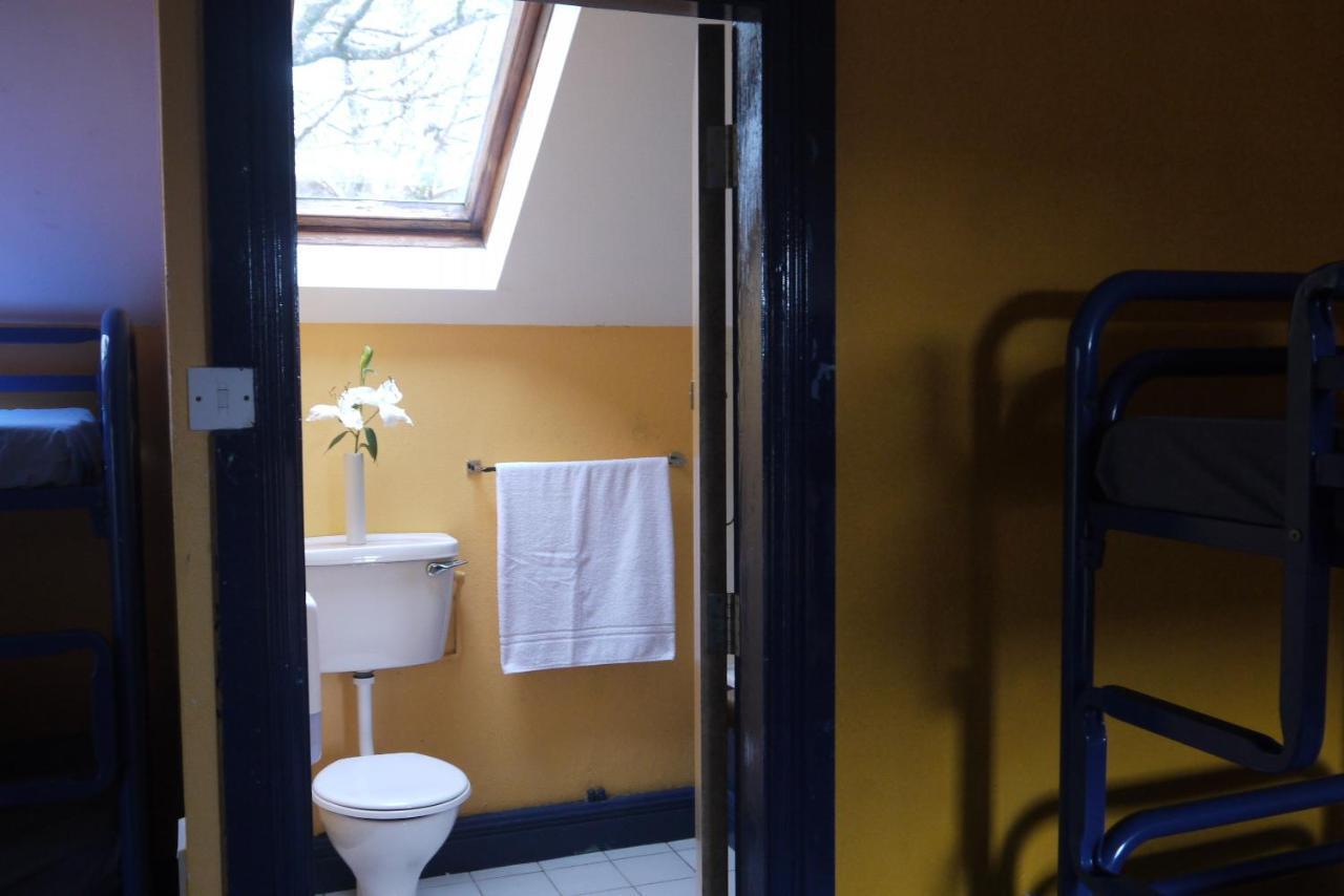The Connemara Hostel - Sleepzone ลีนอน ห้อง รูปภาพ